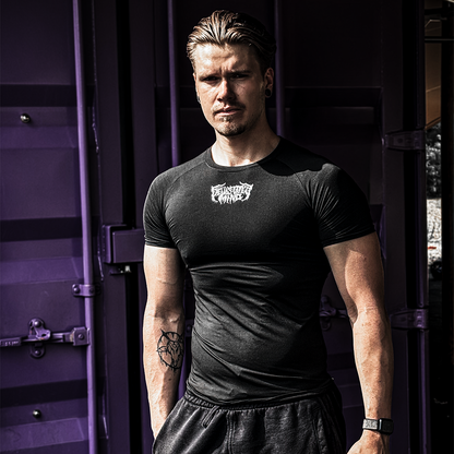COMPRESSION T-SHIRT