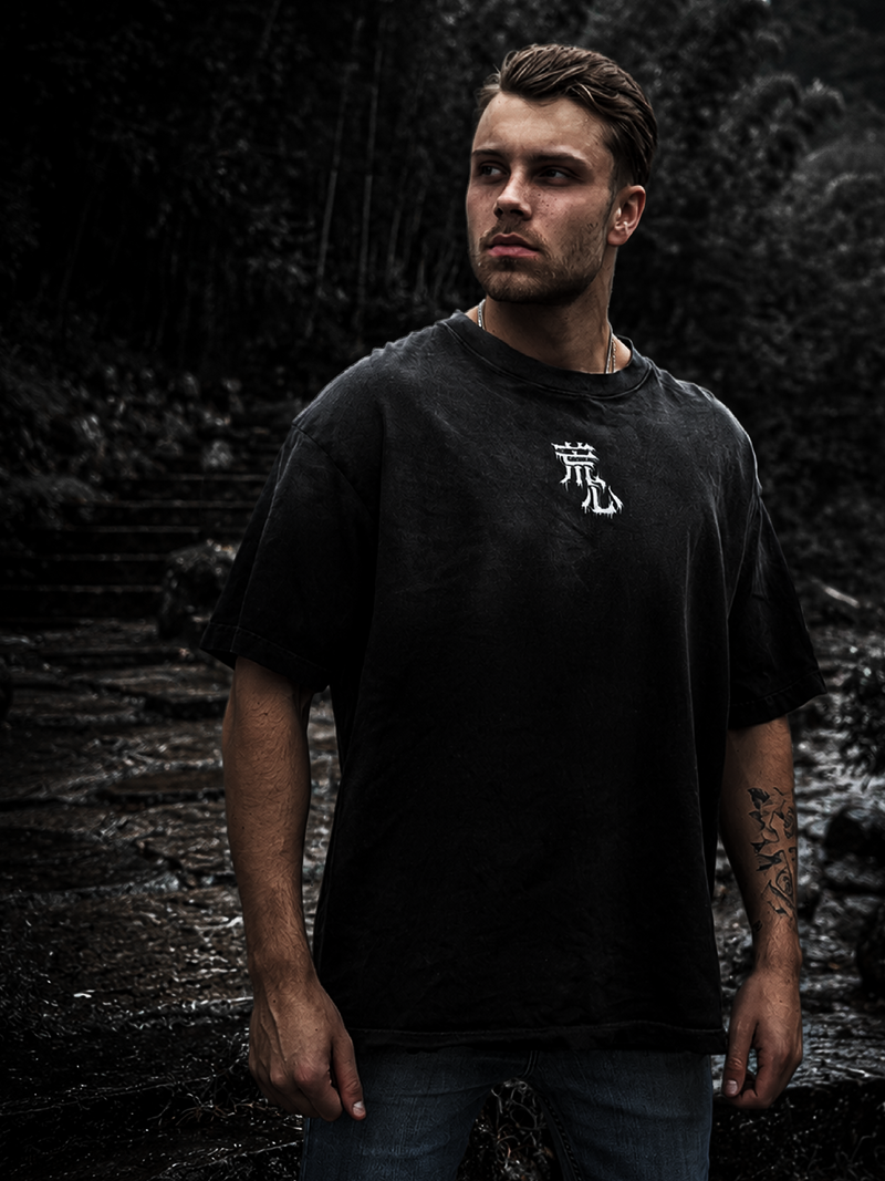 ONI T-SHIRT